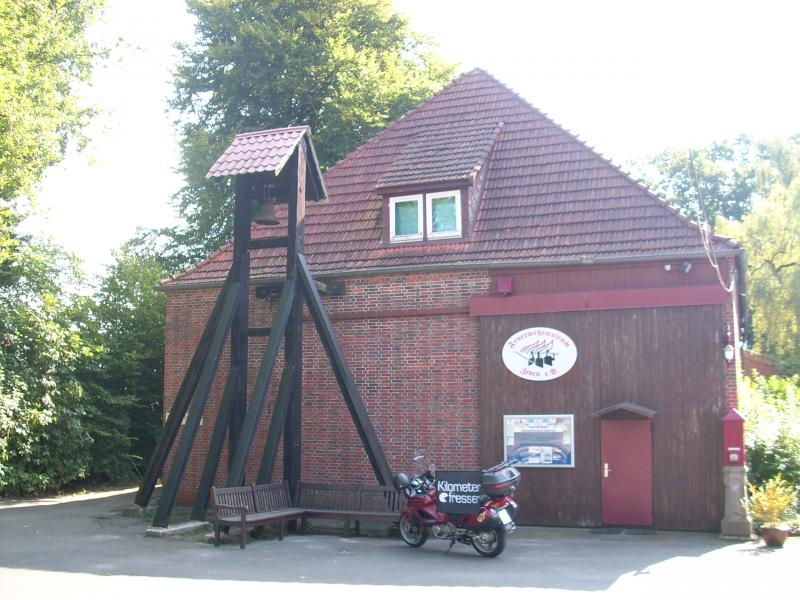 Feuerwehrmuseum Zeven, N53.294883,  E9.271346.JPG