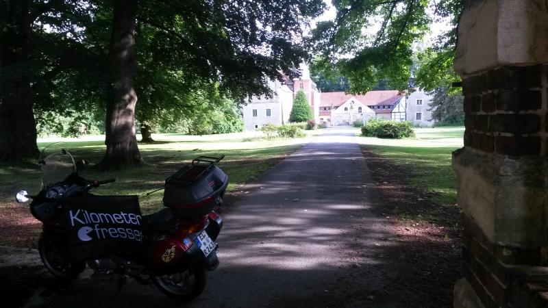 Schloss Senden, N51.851784, E7.474349.jpg