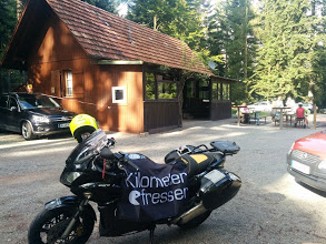 Löcherbeg-Imbiss_07.jpg