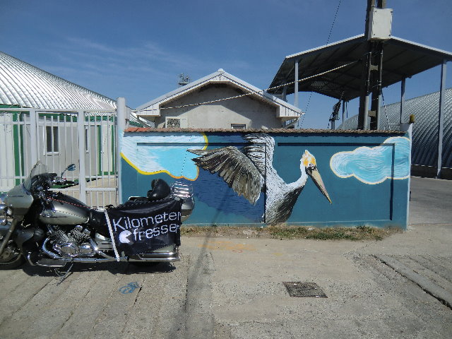 030.1 Graffiti in Enisala-RO.jpg