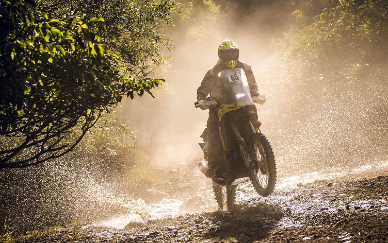 Die anspruchsvollsten, anstrengendensten und lehrreichsten Kilometer waren ausserhab dieser Wertung 4330 km mit meinem Rallyemotorrad. Knapp 3000 davon auf Wertung in Zeit...
