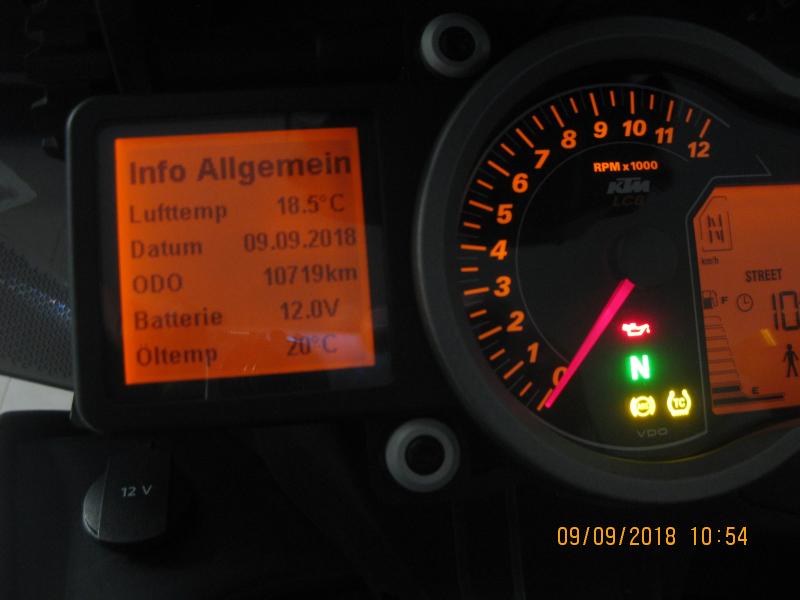 KM Stand August 2018.JPG