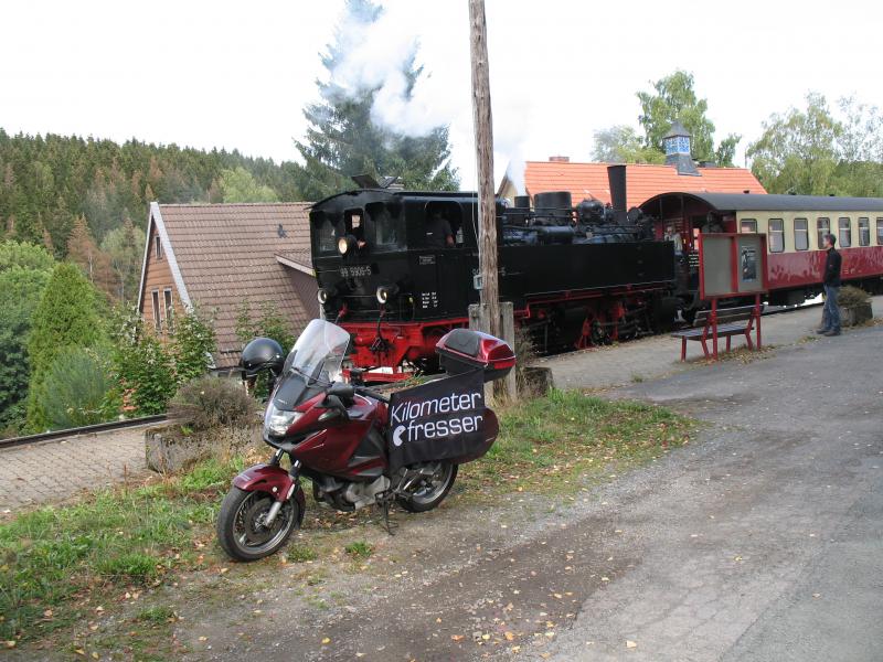 Harzer Schmalspurbahn am Bhf. Sorge, N51.693361, E10.697208.JPG