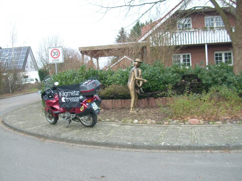 Torfstecherdenkmal_Recke, N52.37210 E7.72389.JPG