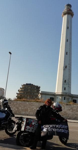 41°8'20.00"N 16°50'42.00"E