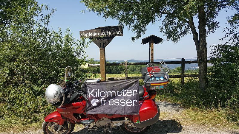 GipfelkreuzHagen.jpg