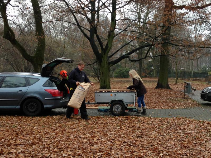 9. Adventsgrillen am Walnussbaum 27.11.16 (6).JPG