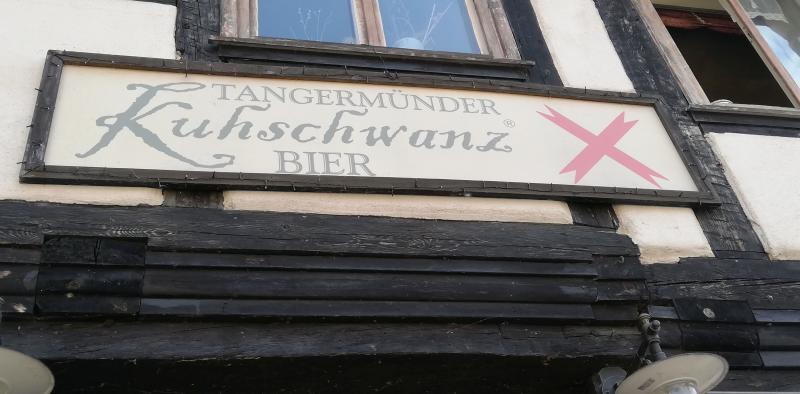 Kuhschwanz Bier - Gaststube, Tangermünde, N52.542583, E11.974419 (2).jpg