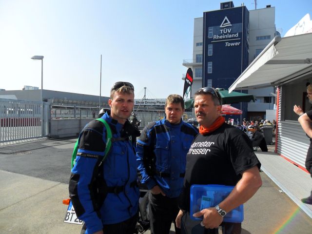 Anlassen Nürburgring 08.-10.04.11 (65).jpg