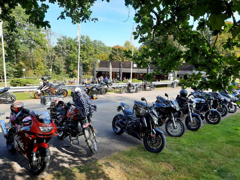 Bikers Rast Dattenfeld  (2).jpg
