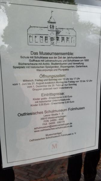 Schulmuseum Folmhusen, N53.172859, E7.477466.jpg