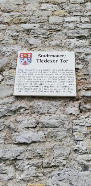 Tiedexer Tor2.jpg