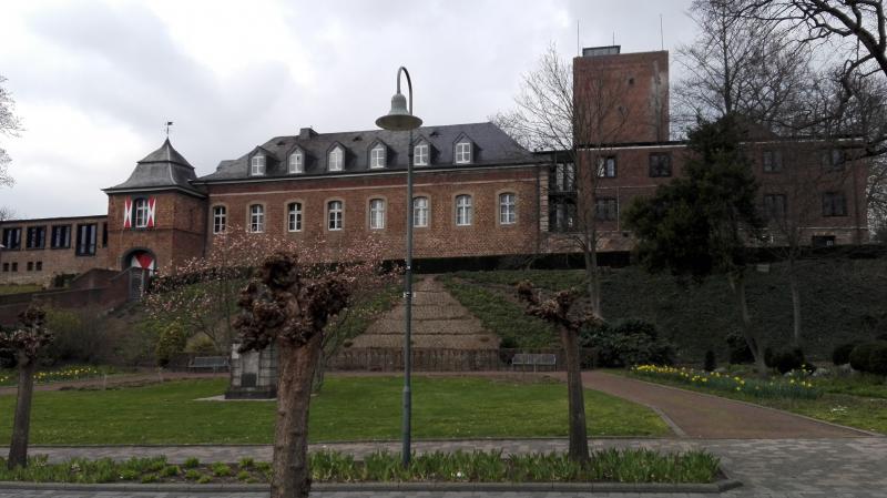 Schloss Wassenberg vor 1200 erbaut