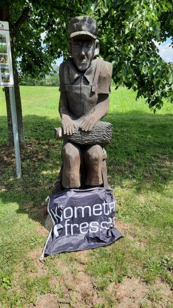 Landwirt Gondershausen 50.160761, 7.501533.jpg