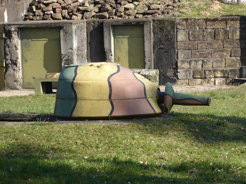 143Casemate Esch2.JPG