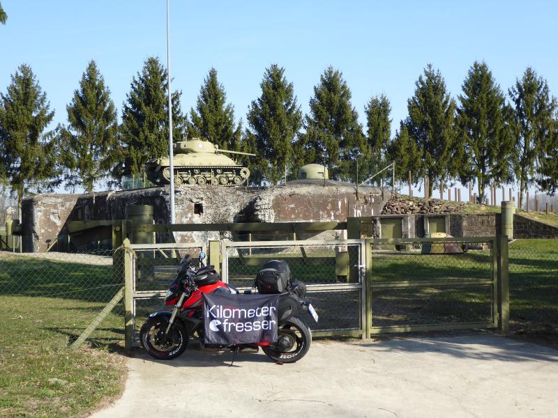 143Casemate Esch1.JPG