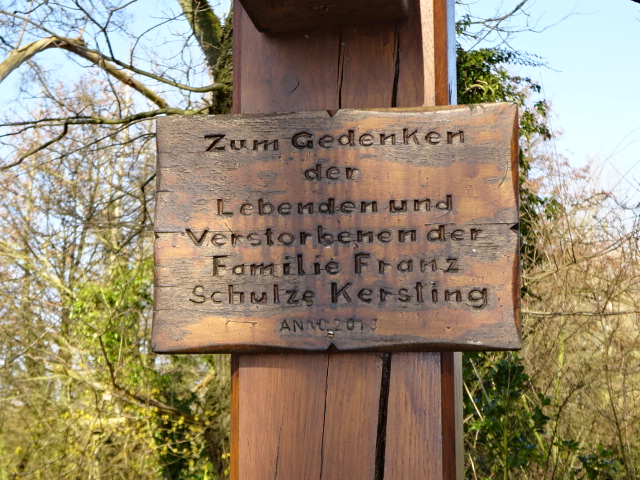 018.2 Gedenkkreuz.JPG