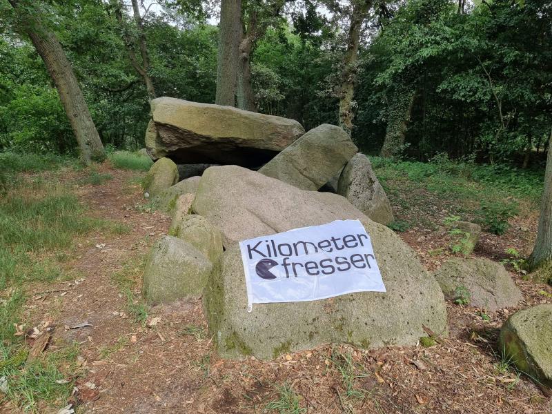 Bild mit Flagge.jpeg