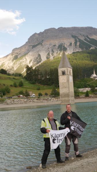 20220630 Kirche im Reschensee  (2).JPG