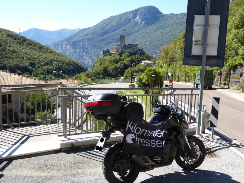 P1050721-Castello di Drena1.JPG