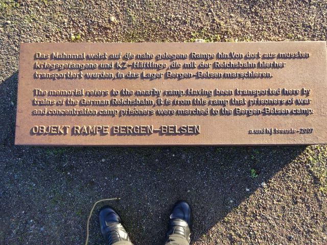 019.2 Objekt Rampe Bergen-Belsen.JPG