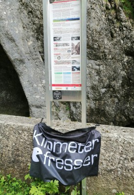 Scheltenpass Schweiz Fahne.jpg