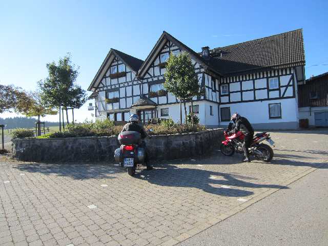 http://www.biker-treff.de/treff/Landgasthof+Rademacher.html