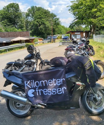 Bikers Rast Dattenfeld.jpg