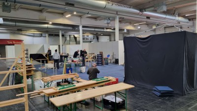 Aufbau Montach 02.jpg