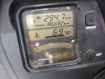 CBR1100 XX 06 Tacho 086692.jpg