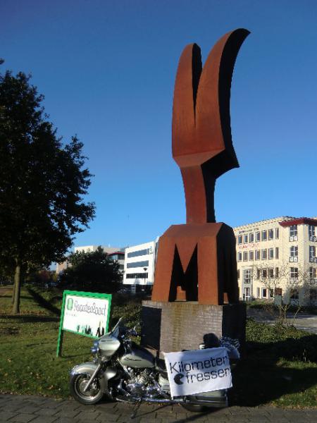 10 Skulptur Bei Venlo-NL.jpg