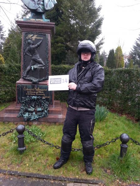 Bender 002 HKA 20160325_115143 Hoffmanns Katze.jpg