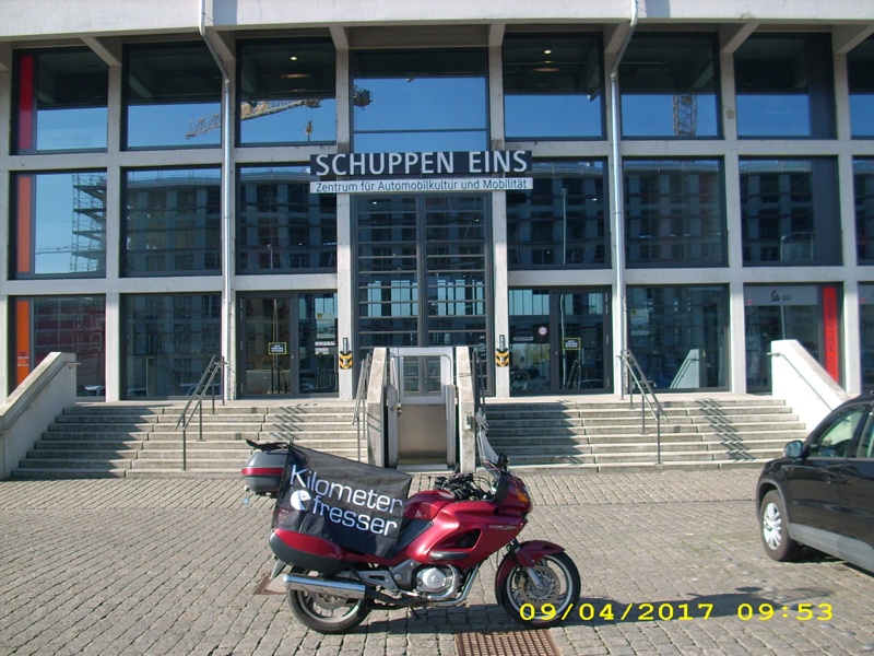 Zentrum für  Automobilkultuer und Mobilität, Bremen, N53.09093, E8.77476-01.jpeg