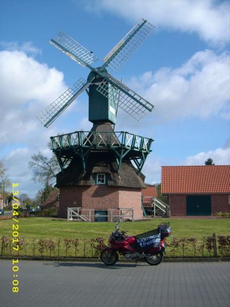 Windmühle Edewecht, N53.13224  E7.98679_kl.jpg
