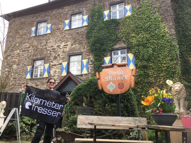 3. Harleymicky-Burg Mauel.JPG