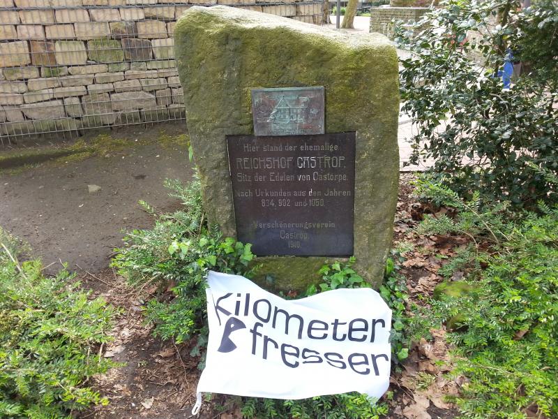 Castrop-Rauxel, Reichshof Gedenkstein.jpg