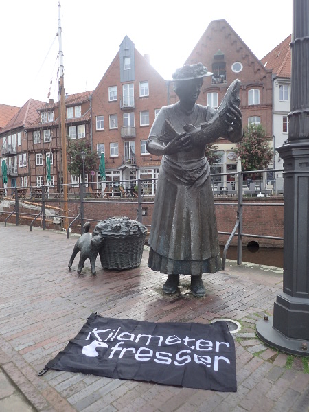 Mutter Flint mit dem Stint